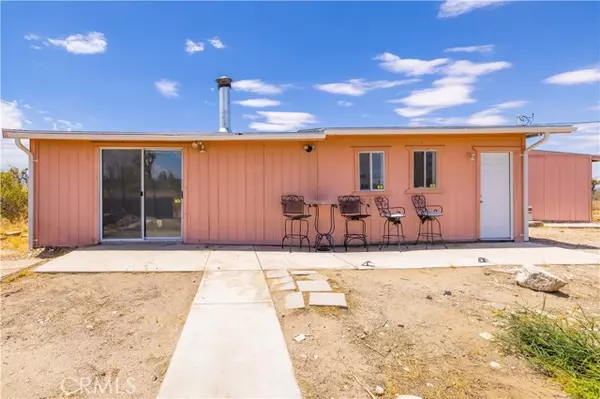 Llano, CA 93544,26118 E Avenue U-8