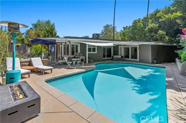 Studio City (los Angeles), CA 91604,11408 Decente Court