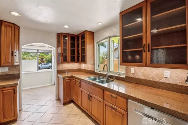 San Diego, CA 92105,4173 Pepper Drive