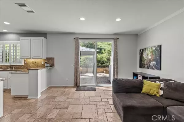 Valencia (santa Clarita), CA 91354,24153 Tango Drive