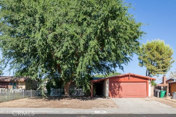 44211 Gingham Avenue, Lancaster, CA 93535