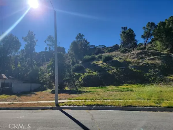 26325 Fairgate Avenue, Newhall (santa Clarita), CA 91321