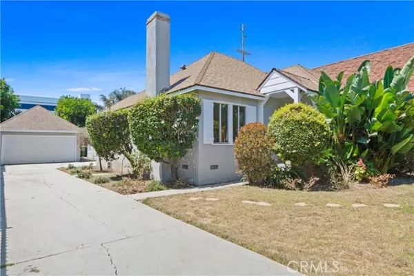 8970 Kramerwood Place, Los Angeles, CA 90034