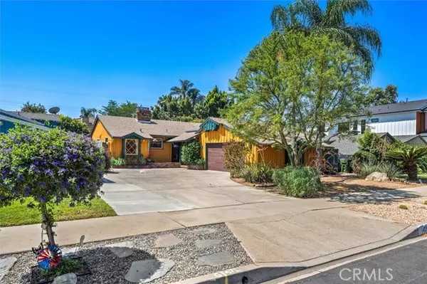 14552 Hesby Street, Sherman Oaks, CA 91403