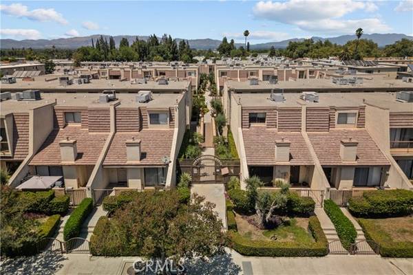 18417 Collins Street #D, Tarzana (los Angeles), CA 91356