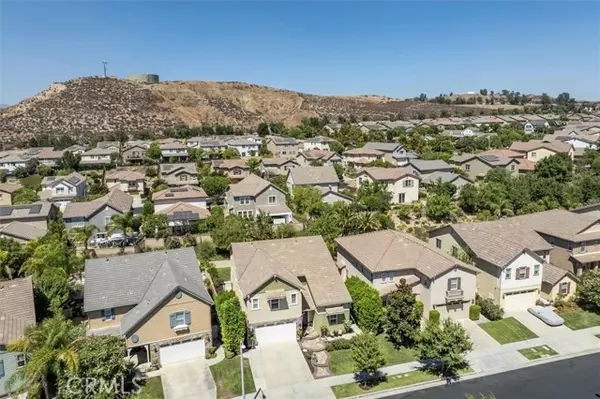 Saugus (santa Clarita), CA 91350,22611 Skipping Stone Drive