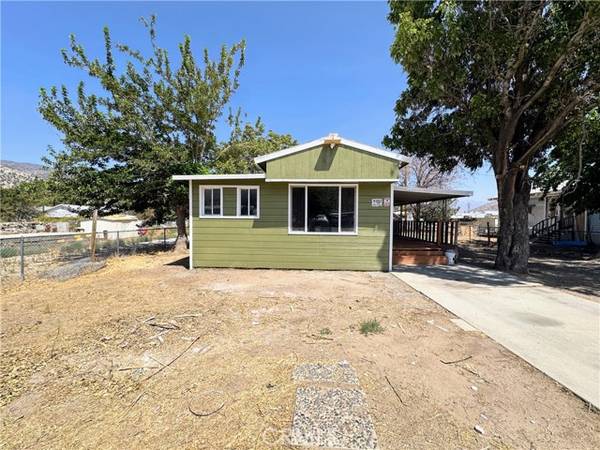 1913 Chain Avenue, Lake Isabella, CA 93240