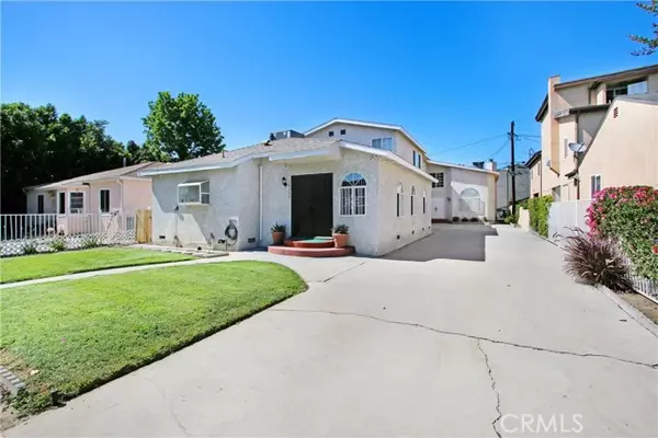 14349 Tiara Street, Van Nuys (los Angeles), CA 91401