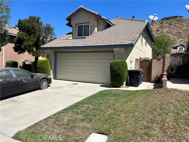 14994 Woodcrest Drive, Fontana, CA 92337