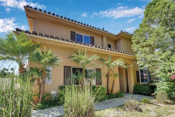 6921 Kian Court,  Van Nuys (los Angeles),  CA 91406