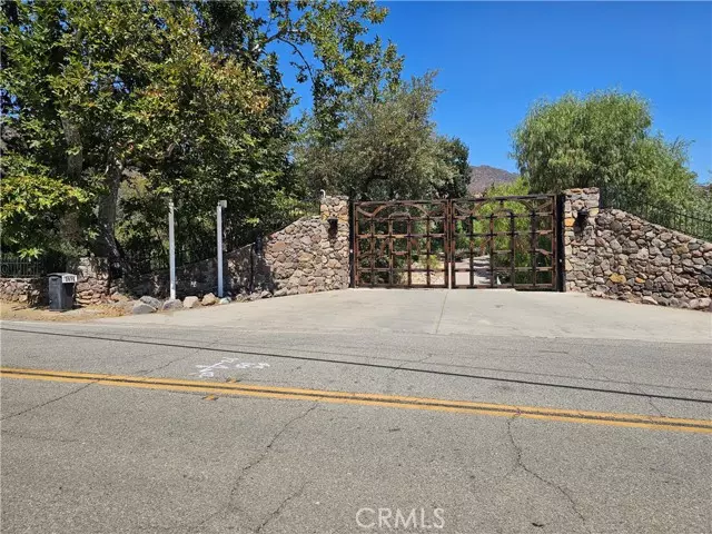 Agoura Hills, CA 91301,2972 Triunfo Canyon Road