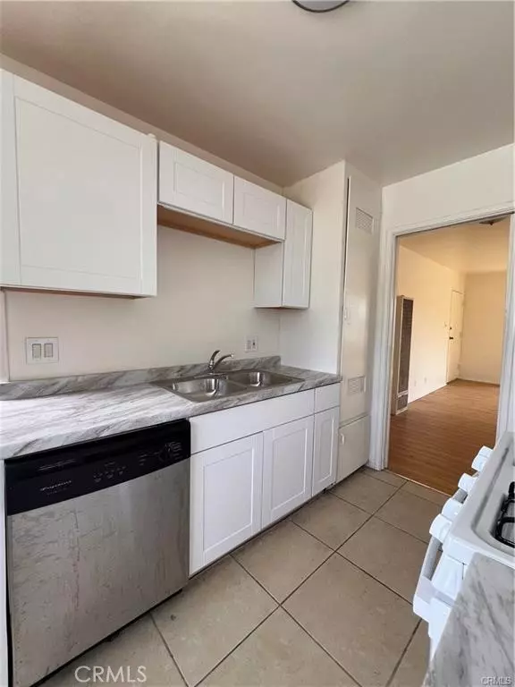 5951 Matilija Avenue #1/2, Los Angeles, CA 91401