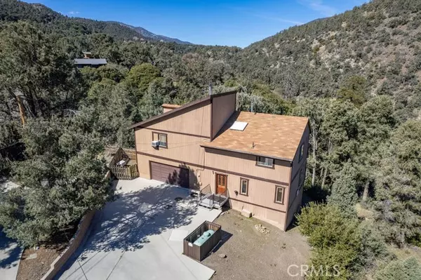 2717 Hillcrest Court, Pine Mtn Club, CA 93222