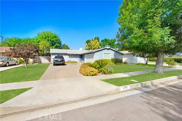 6177 Kenwater Avenue, Woodland Hills (los Angeles), CA 91367