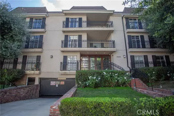 Sherman Oaks, CA 91403,15248 Dickens Street #105