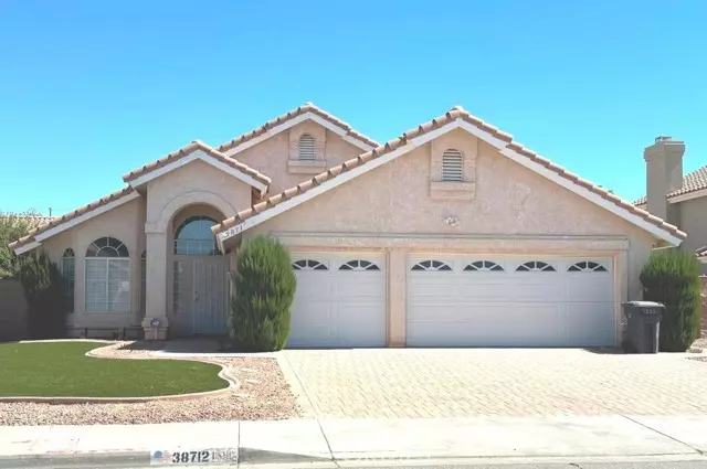 38712 La Mancha Court, Palmdale, CA 93550