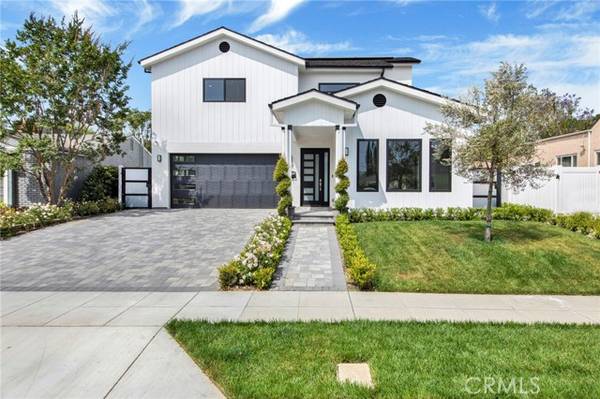 251 S Griffith Park Drive, Burbank, CA 91506