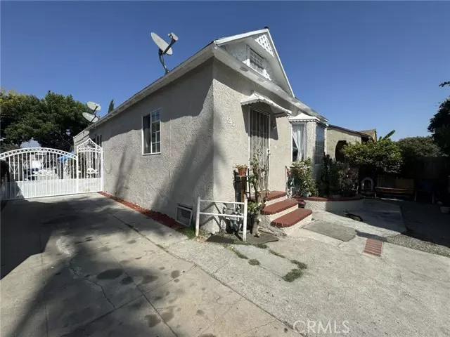 Los Angeles, CA 90011,1243 E 53rd Street