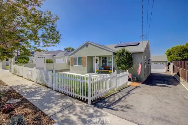 10951 Whitegate Avenue, Sunland (los Angeles), CA 91040