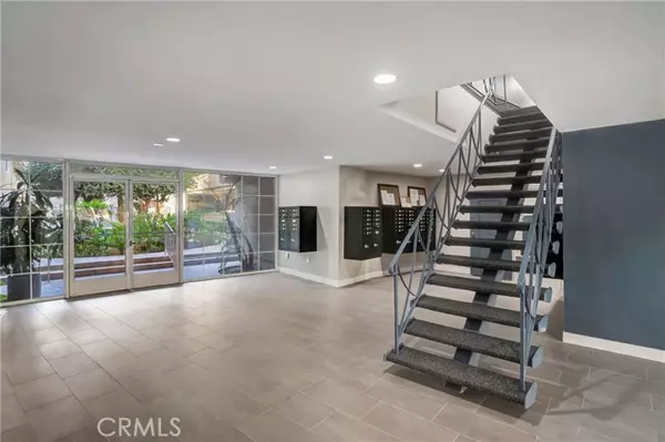 Sherman Oaks, CA 91403,4647 Willis Avenue #312