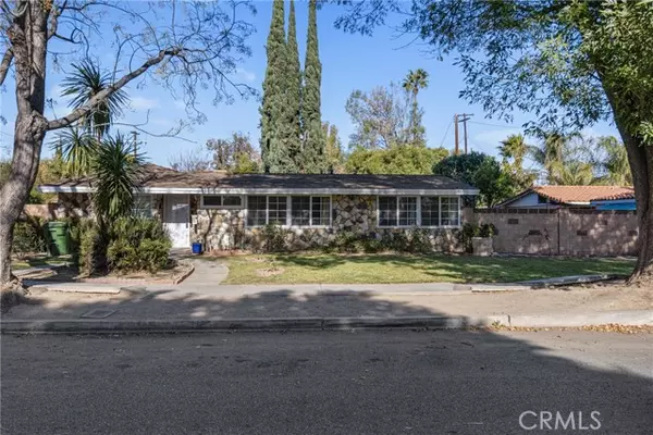 19453 Strathern Street, Reseda (los Angeles), CA 91335