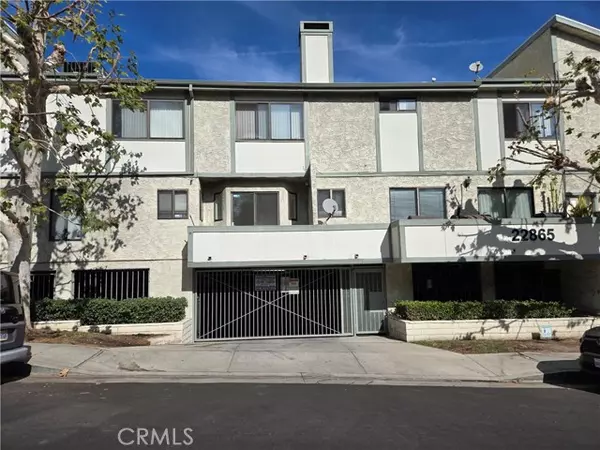 22865 Del Valle Street #1, Woodland Hills (los Angeles), CA 91364