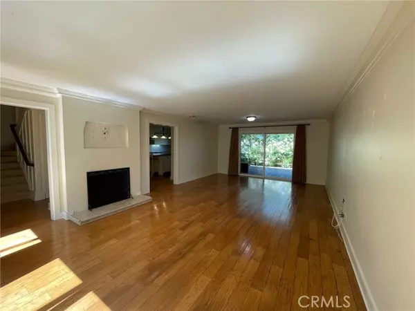 Westlake Village, CA 91361,32031 Viewlake Lane