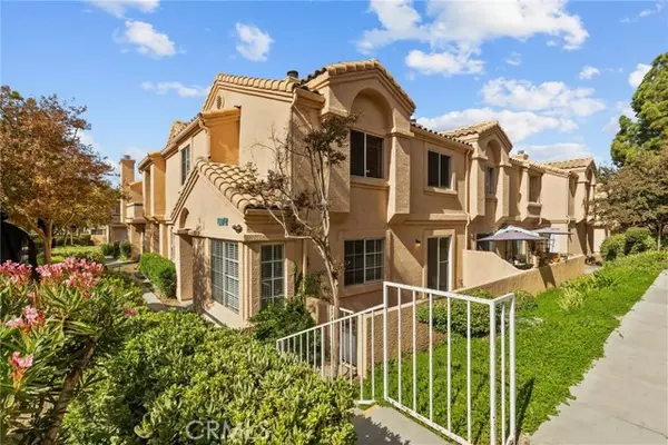 18812 Vista Del Canon #A, Newhall (santa Clarita), CA 91321