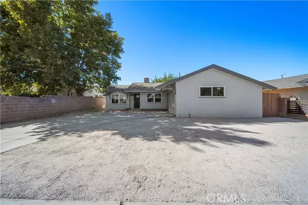 38621 Glenraven Avenue, Palmdale, CA 93550