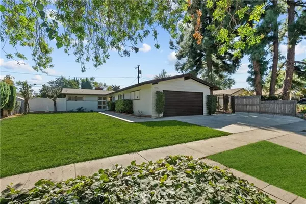 16836 Simonds Street, Granada Hills (los Angeles), CA 91344