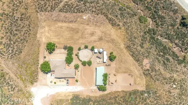 Agua Dulce, CA 91390,0 KOONTZ