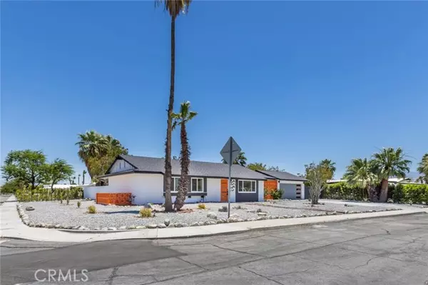 Palm Springs, CA 92262,2482 N Avenida Caballeros