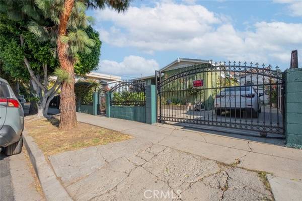 3161 Estara Avenue, Los Angeles, CA 90065