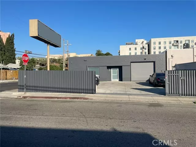 Los Angeles, CA 90038,1160 N Las Palmas Avenue