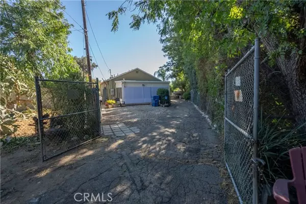 Sylmar (los Angeles), CA 91342,14874 Tyler Street