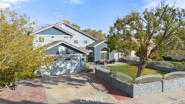 37518 Starcrest Street, Palmdale, CA 93550