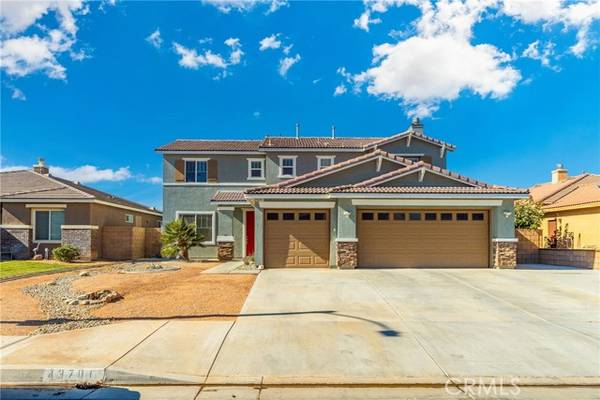 43701 Tahoe Way, Lancaster, CA 93536