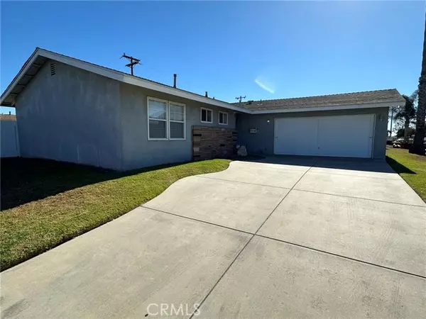 1130 W Kamala Street, Oxnard, CA 93033