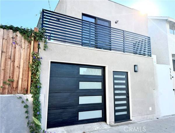 5161 Clinton, Los Angeles, CA 90004