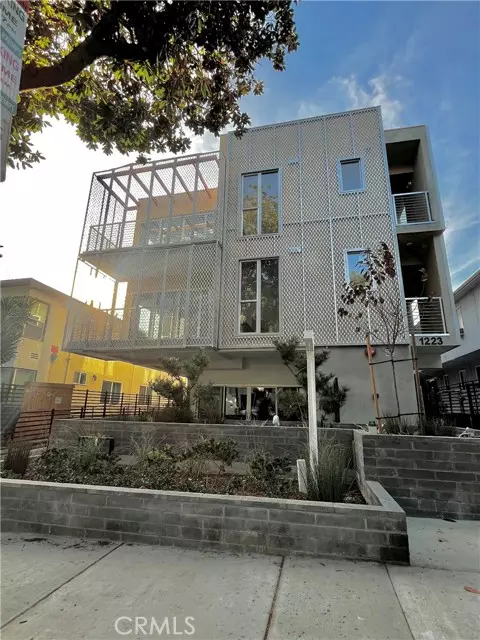 1223 N Hayworth Avenue #3, West Hollywood, CA 90046