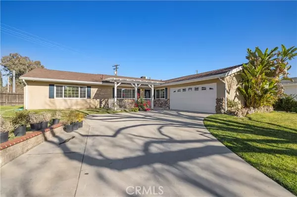 22645 Festividad Drive, Valencia (santa Clarita), CA 91350