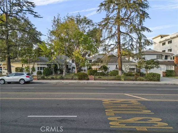 Studio City (los Angeles), CA 91602,11613 Moorpark Street #11625