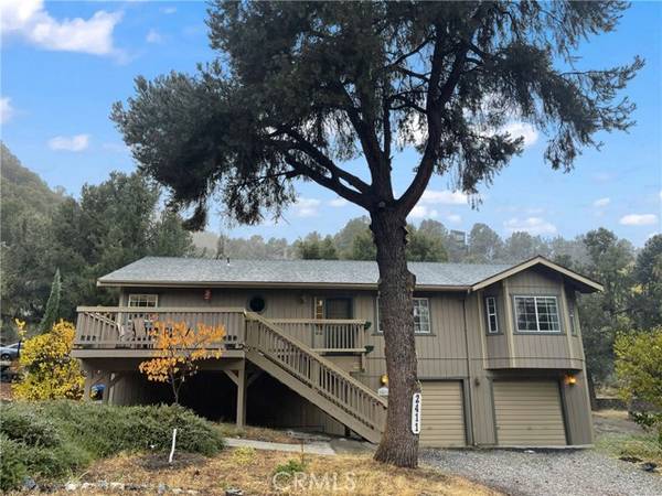 2411 Glacier Drive, Pine Mtn Club, CA 93225