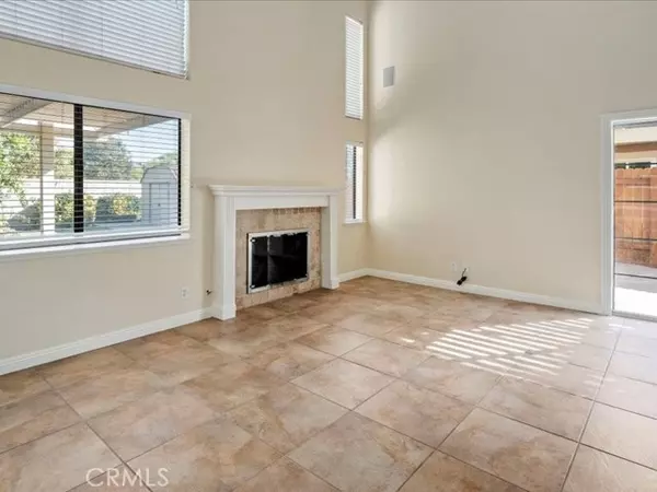 Valencia (santa Clarita), CA 91355,25860 Estaban Drive