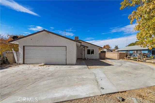 45007 Logue Court, Lancaster, CA 93535