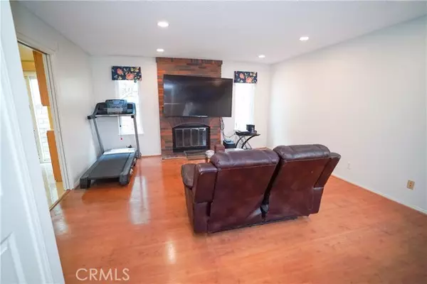 Porter Ranch (los Angeles), CA 91326,12160 Crystal Ridge Way