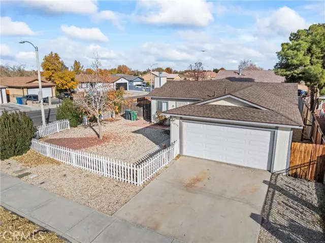 Lancaster, CA 93535,43754 Ponderosa Street