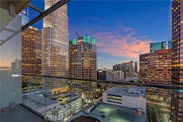 877 Francisco Street #1921, Los Angeles, CA 90017