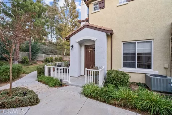 Valencia (santa Clarita), CA 91354,23449 Abbey Glen Place