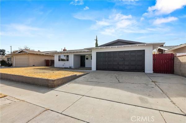 638 E Pillsbury Street, Lancaster, CA 93535